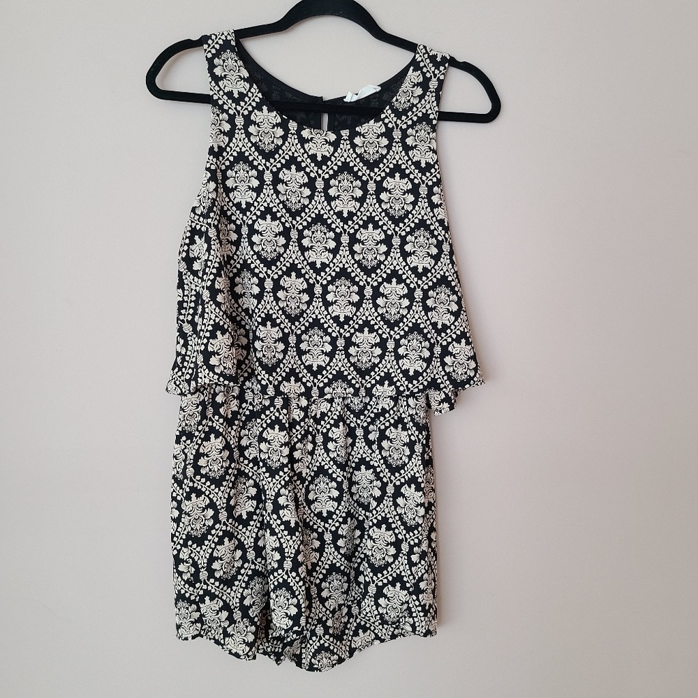 ❗️Deleting❗️Tan Print Romper